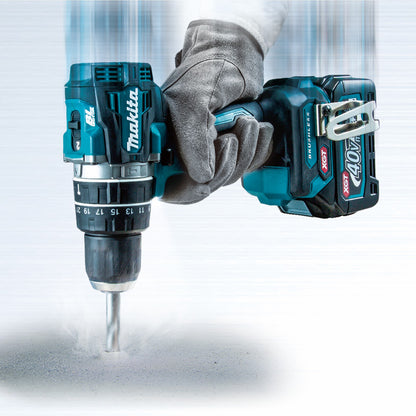 Makita Akkus fúrócsavarozó | Teljes Készlet + 2 Akkumulátor + 26 Tartozék